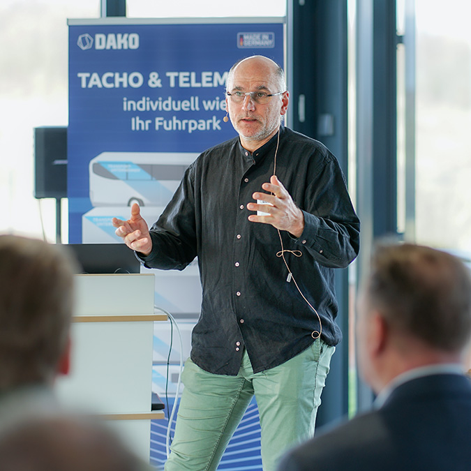 Dr. Harald Hempel von der DAKO GmbH bei einem Vortrag