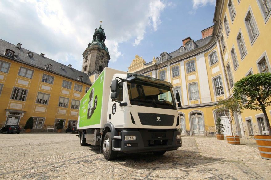Fahrzeug auf dem 6. SCL Kongress
