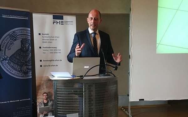 Grußworte von Wirtschaftsminister Wolfgang Tiefensee